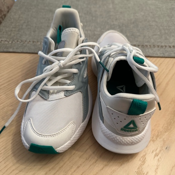 REBOOK RUNNING SHOES - Picture 6 of 13